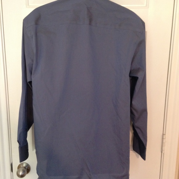 NEW Material London Long Sleeve Button Down Shirt - Picture 2 of 4